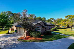 1751 Flamevine Pl, Malabar, FL 32950, Sold 04/07/25