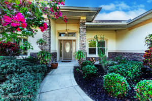 2942 Heritage Circle, Merritt Island, FL 32952 - MLS#1040110