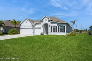 4418 Lago Vista Drive, Micco, FL 32976 Sold 10/01/25