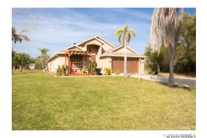 520 El Sito Avenue, Palm Bay, FL 32909 Sold 04/21/25