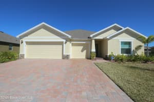 38 52nd Square Square, Vero Beach, FL 32968 Sold 05/01/25