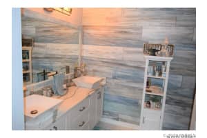 172 Breezeway Ct, New Smyrna Beach, FL 32169, Sold 07/02/25