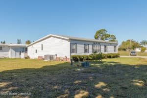 251 Blossom Lane, Palm Bay, FL 32907 - MLS#1040939