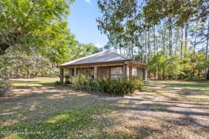 5425 James Lane, Mims, FL 32754 - MLS#1040972