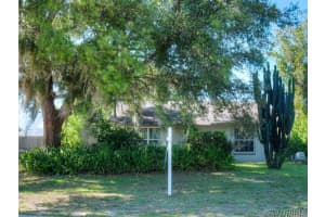 2878 Kraft Dr, Deltona, FL 32738, Sold 05/02/25