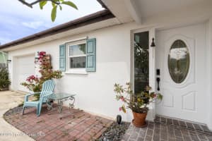 320 Glenwood Avenue, Satellite Beach, FL 32937 Sold 11/10/25