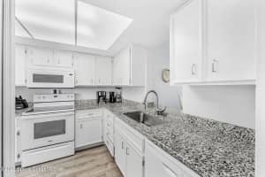 15 Atlantic Avenue, Cocoa Beach, FL 32931 Sold 06/16/25
