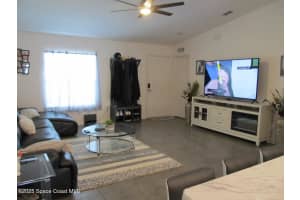 2811 Detached Circle, Palm Bay, FL 32909 Sold 06/02/25