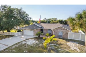 537 Cavern Terrace, Sebastian, FL 32958 - MLS#1041623