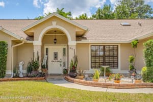 523 Hidden Hollow Drive, Merritt Island, FL 32952 Sold 09/05/25