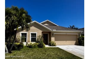 203 Briarcliff Circle, Sebastian, FL 32958 Sold 08/08/25