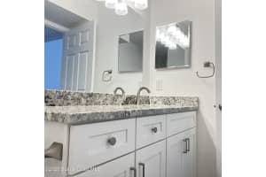 4890 Lake Waterford Way, Melbourne, FL 32901 - MLS#1042177