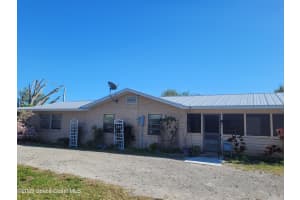 8695 70th Avenue, Vero Beach, FL 32967 Sold 07/03/25