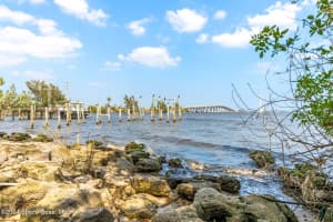 1365 Pineapple Avenue, Melbourne, FL 32935 - MLS#1042378