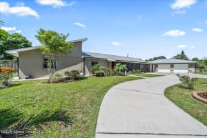 832 Indian River Drive, Melbourne, FL 32935 Sold 06/17/25