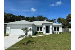 208 Amherst Ave, Melbourne, FL 32901, Sold 05/01/25