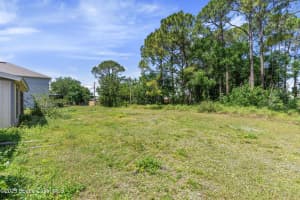 1401 Lombard St NW, Palm Bay, FL 32907, Sold 04/25/25