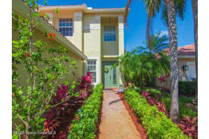 1907 Grey Falcon Circle, Vero Beach, FL 32962 Sold 09/23/25