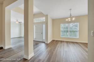 1293 Scarlet Oak Circle, Vero Beach, FL 32966 Sold 05/09/25