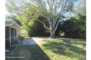 558 Sloane Street, Sebastian, FL 32958 Sold 04/29/25