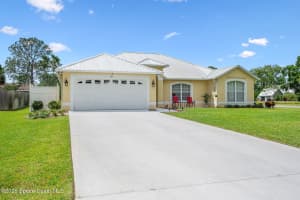 260 Mirage Avenue, Palm Bay, FL 32909 Sold 05/30/25