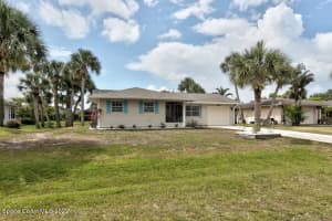 1049 Carnation Drive, Sebastian, FL 32958 Sold 05/19/25