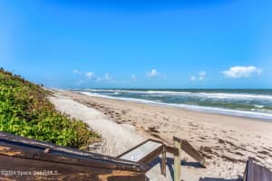 117 Caledonia Drive, Melbourne Beach, FL 32951 - MLS#1043301