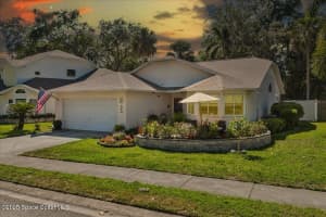 640 Lakewood Lane, Titusville, FL 32780 Sold 06/09/25