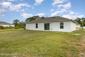 270 Ferguson Street, Palm Bay, FL 32909 Sold 09/09/25