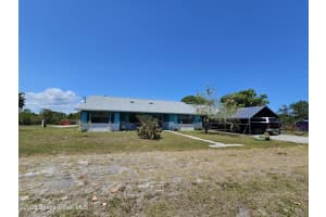 4720 Sand Point Road, Grant, FL 32949 - MLS#1043914