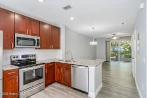 1332 Hampton Park Lane, Melbourne, FL 32940 Sold 09/17/25