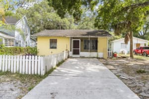 913 19th Street, Vero Beach, FL 32960 Sold 05/09/25