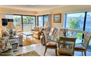 4450 Hwy A1a, 301, Vero Beach, FL 32963 - MLS#1044107