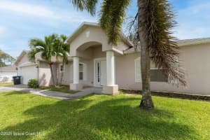 466 Olney Street, Palm Bay, FL 32908 - MLS#1044148