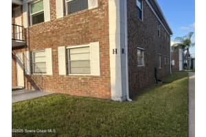 190 E Olmstead Drive H1, Titusville, Fl 32780, Titusville