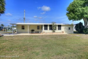 400 Hawk Drive, Barefoot Bay, FL 32976 Sold 06/06/25