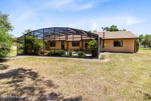 2560 Greenwood Drive, Kissimmee, FL 34744 Sold 08/13/25