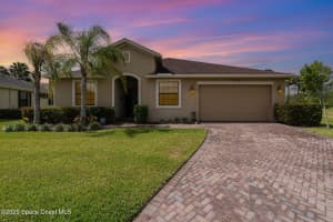 10033 Verona Circle, Vero Beach, FL 32966 - MLS#1044811