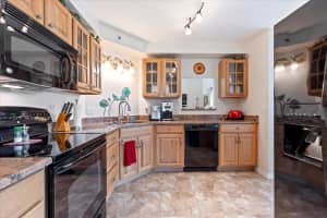 1950 Westminster Circle, Vero Beach, FL 32966 - MLS#1044914