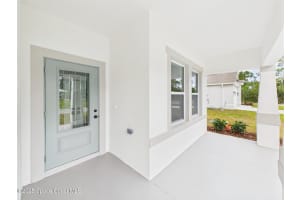 9275 107th Avenue, Vero Beach, FL 32967 Sold 06/06/25