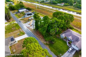 1282 Seeley Circle, Palm Bay, FL 32907 Sold 08/25/25