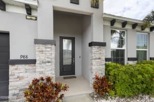 988 Corbin Circle, Palm Bay, FL 32908 - MLS#1045686