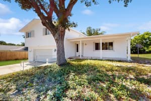 305 Darrow Avenue, Melbourne, FL 32901 - MLS#1045906