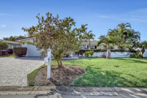 319 Dorset Drive, Cocoa Beach, FL 32931 - MLS#1046295