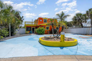 303 Winslow Circle, Cocoa Beach, FL 32931 - MLS#1046331