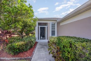 1639 Dittmer Circle, Palm Bay, FL 32909 - MLS#1046348