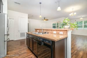 122 Port Royal Court, Sebastian, FL 32958 - MLS#1046478