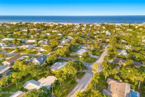 300 12th Terrace, Indialantic, FL 32903 Sold 10/30/25