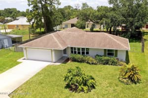 473 Americana Boulevard, Palm Bay, FL 32907 Sold 06/24/25