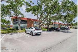 18 Vista Palm Lane, Vero Beach, FL 32962 Sold 09/08/25
